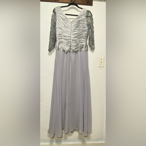 My queen silver FORMAL MODEST MOTHER OF THE BRIDE GROOM DRESS M - Picture 13 of 15